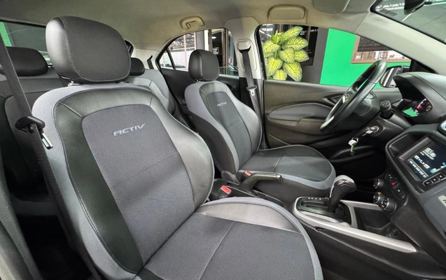 imagem-https://www.socarrao.com.br/sc-vehicle-images-prod/2755127/1789501097425-gb-8de4907.jpeg