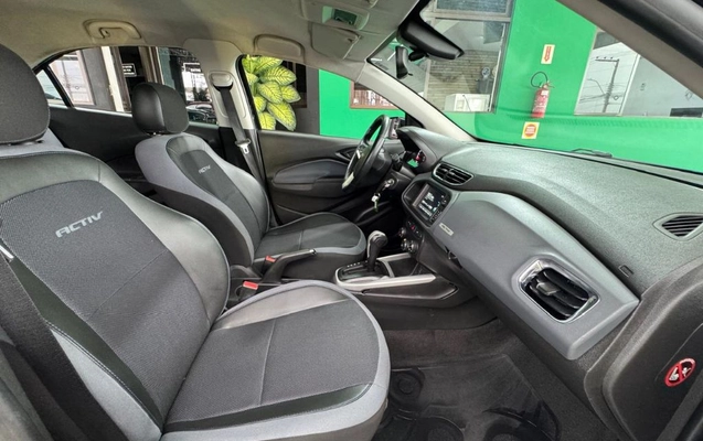 imagem-https://www.socarrao.com.br/sc-vehicle-images-prod/2755127/1789501097426-gb-e4b01e8.jpeg