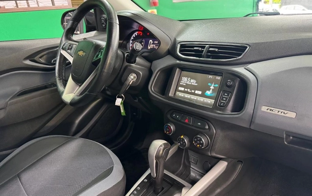 imagem-https://www.socarrao.com.br/sc-vehicle-images-prod/2755127/1789501097427-gb-754bc6e.jpeg