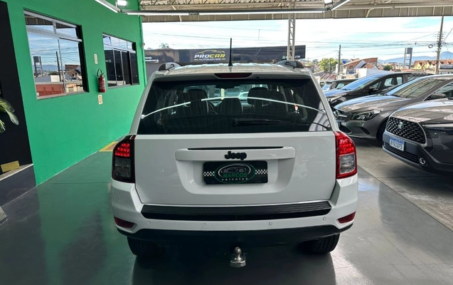 imagem-https://www.socarrao.com.br/sc-vehicle-images-prod/2755428/1788977852824-gb-2cf55cf.jpeg