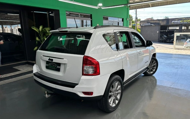 imagem-https://www.socarrao.com.br/sc-vehicle-images-prod/2755428/1788977852826-gb-7f71567.jpeg