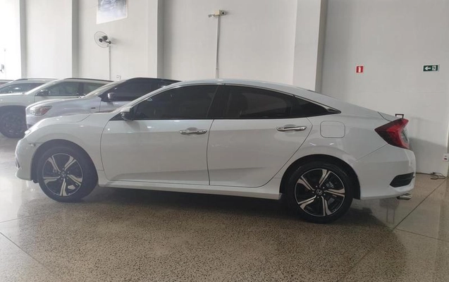 imagem-https://www.socarrao.com.br/sc-vehicle-images-prod/2755909/1784656430729-8295264_3_B_23e479d09a.jpeg