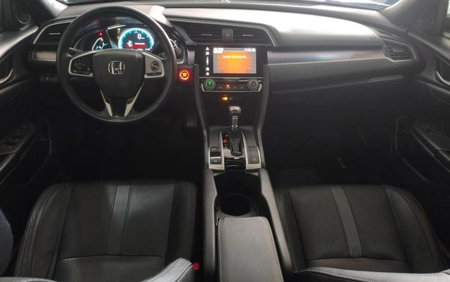 imagem-https://www.socarrao.com.br/sc-vehicle-images-prod/2755909/1784656430734-8295264_11_B_2fbd171889.jpeg
