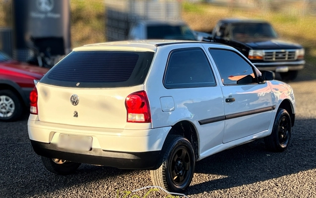 imagem-https://www.socarrao.com.br/sc-vehicle-images-prod/2755944/1784555570639-jz5vkViW4P0PLZCHsxH2VrstJ4T1IF5l.jpg