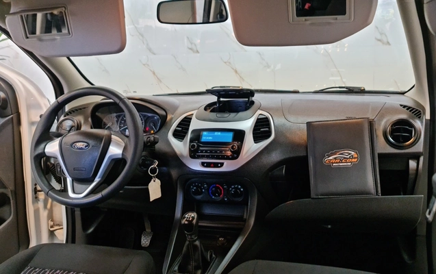 imagem-https://www.socarrao.com.br/sc-vehicle-images-prod/2756258/1784571645297-Ny5qcGc.jpg