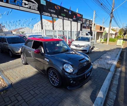 MINI COOPER John Works E 3p 2013 Cinza — foto 1 de 3