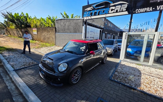 imagem-https://www.socarrao.com.br/sc-vehicle-images-prod/2756271/1784556532699-vehicle_image_1784556308_eec35c564f1cdc5fa7e0b96aa5041346.jpeg