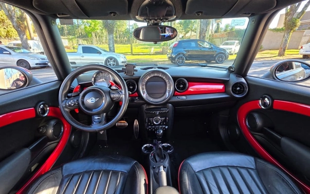 imagem-https://www.socarrao.com.br/sc-vehicle-images-prod/2756271/1784556532700-vehicle_image_1784556311_cc3833b65a692fafaa5b5f43894f9fb4.jpeg