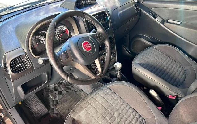 imagem-https://www.socarrao.com.br/sc-vehicle-images-prod/2756469/1785258880474-8275271_6_B_7f1a20694c.jpeg