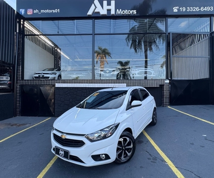 Chevrolet Onix 2018 Branco — foto 1 de 3