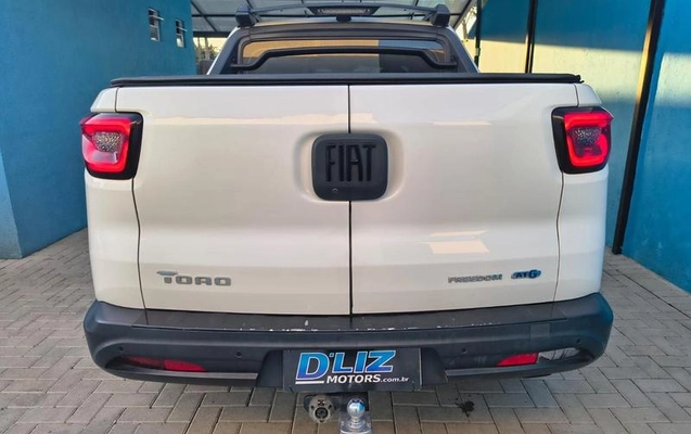 imagem-https://www.socarrao.com.br/sc-vehicle-images-prod/2757402/1785357122557-8292586_6_B_78ef63b997.jpeg