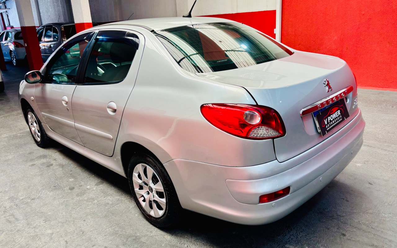 imagem-https://www.socarrao.com.br/sc-vehicle-images-prod/2757546/1784560026801-SU1HXzY5NzEuanBlZw.jpeg