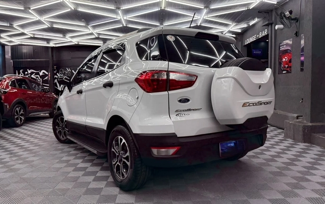 imagem-https://www.socarrao.com.br/sc-vehicle-images-prod/2757964/1784669488235-V2hhdHNBcHAgSW1hZ2UgMjAyNi0wNy0xNSBhdCAxOC4yNi40NS5qcGVn.jpeg