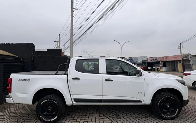 imagem-https://www.socarrao.com.br/sc-vehicle-images-prod/2758600/1784563131664-V2hhdHNBcHAgSW1hZ2UgMjAyNi0wNy0wMiBhdCAwOS40NS4xMCAoMikuanBlZw.jpeg