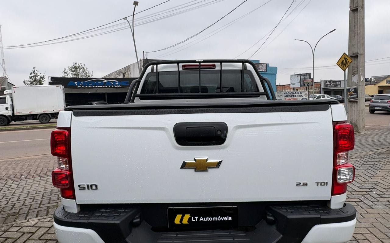 imagem-https://www.socarrao.com.br/sc-vehicle-images-prod/2758600/1784563131841-V2hhdHNBcHAgSW1hZ2UgMjAyNi0wNy0wMiBhdCAwOS40NS4xMCAoNCkuanBlZw.jpeg