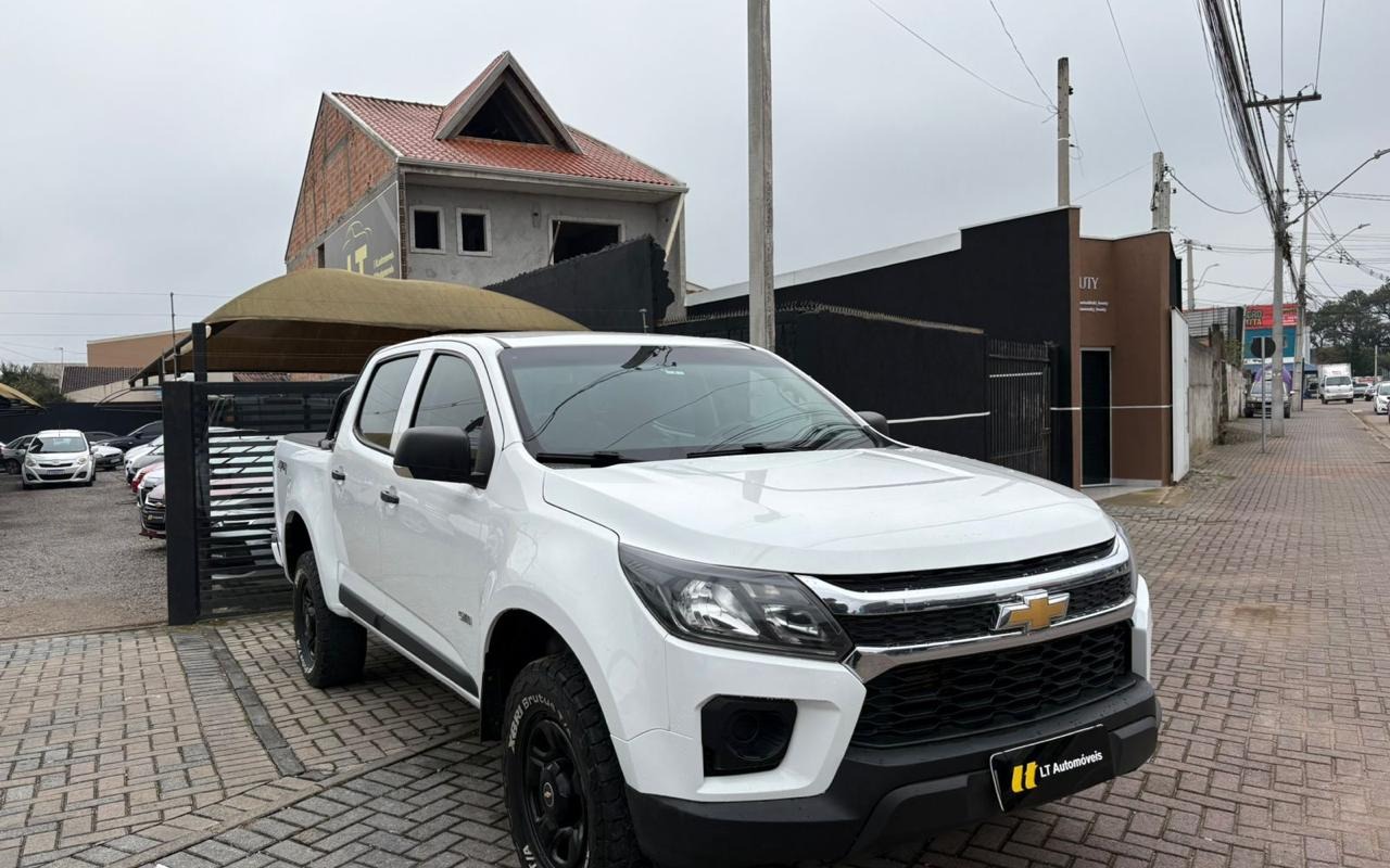 imagem-https://www.socarrao.com.br/sc-vehicle-images-prod/2758600/1784563132070-V2hhdHNBcHAgSW1hZ2UgMjAyNi0wNy0wMiBhdCAwOS40NS4xMCAoMSkuanBlZw.jpeg