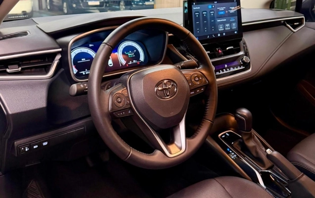imagem-https://www.socarrao.com.br/sc-vehicle-images-prod/2758943/1788199130371-sNF8eJtS0hfwc5mxsW5Xr7gigoeGQhqc.jpg
