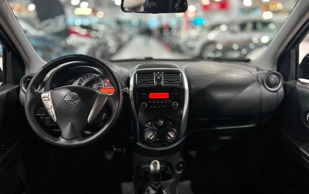 imagem-https://www.socarrao.com.br/sc-vehicle-images-prod/2758945/1788195978122-8289674_5_B_91524889a1.jpeg