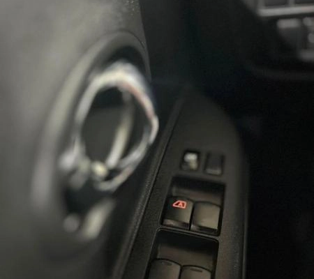 imagem-https://www.socarrao.com.br/sc-vehicle-images-prod/2758945/1788195978128-8289674_1_B_c2460d6ce4.jpeg