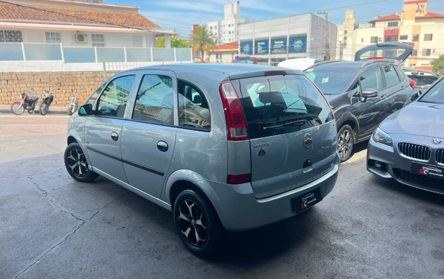 imagem-https://www.socarrao.com.br/sc-vehicle-images-prod/2758946/1789225043951-gb-0037dea.jpeg