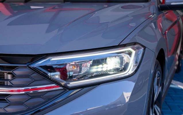 imagem-https://www.socarrao.com.br/sc-vehicle-images-prod/2759884/1789650110975-8296360_27_B_2657a449c5.jpeg