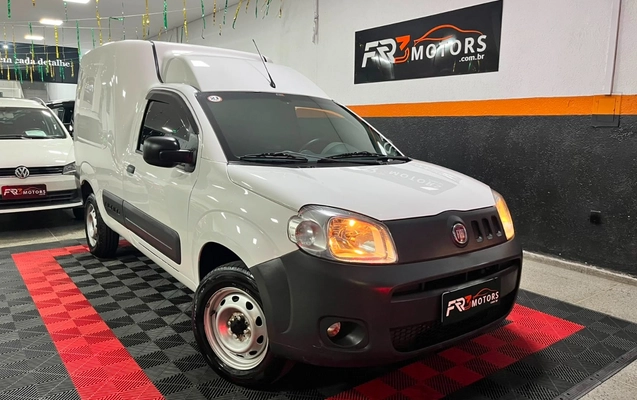 imagem-https://www.socarrao.com.br/sc-vehicle-images-prod/2760078/1784567677649-V2hhdHNBcHAgSW1hZ2UgMjAyNi0wNy0xOCBhdCAxMC41NC40MSAoNCkuanBlZw.jpeg