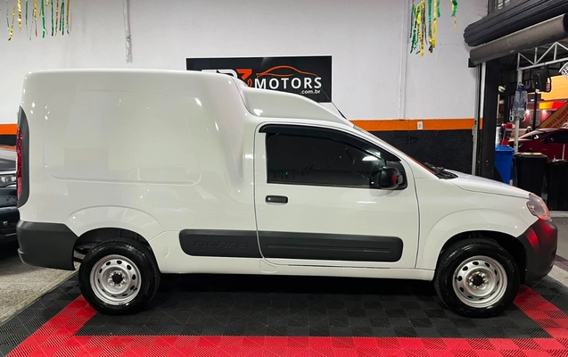 imagem-https://www.socarrao.com.br/sc-vehicle-images-prod/2760078/1784567678014-V2hhdHNBcHAgSW1hZ2UgMjAyNi0wNy0xOCBhdCAxMC41NC40MSAoNSkuanBlZw.jpeg