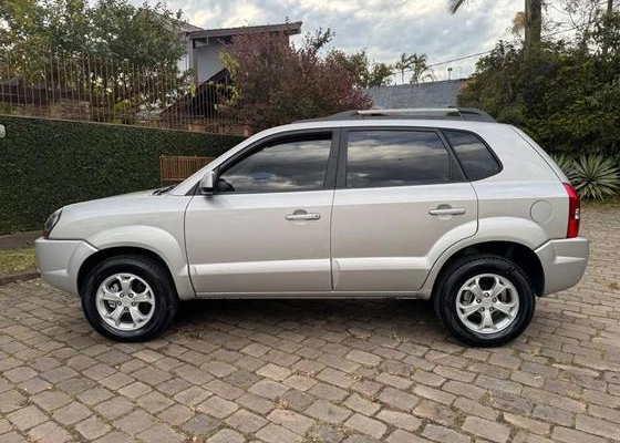 imagem-https://www.socarrao.com.br/sc-vehicle-images-prod/2760296/1784568353629-hyundai-tucson-2.0-mpfi-gls-16v-143cv-2wd-flex-4p-automatico-wmimagem11202135342.jpg