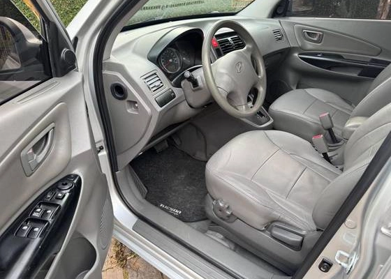 imagem-https://www.socarrao.com.br/sc-vehicle-images-prod/2760296/1784568353642-hyundai-tucson-2.0-mpfi-gls-16v-143cv-2wd-flex-4p-automatico-wmimagem11202901244.jpg