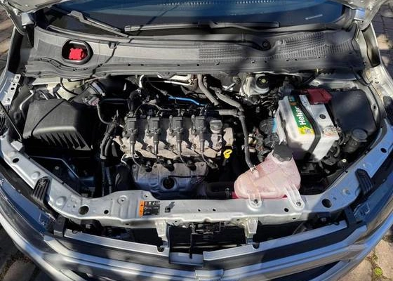 imagem-https://www.socarrao.com.br/sc-vehicle-images-prod/2760298/1784568354085-chevrolet-onix-1.0-flex-lt-manual-wmimagem13431818892.jpg