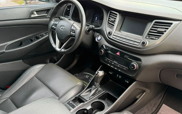 imagem-https://www.socarrao.com.br/sc-vehicle-images-prod/2760427/1790276249452-gb-bebd757.jpg