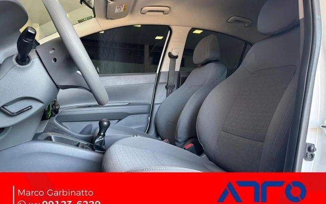 imagem-https://www.socarrao.com.br/sc-vehicle-images-prod/2760634/1784569389531-8296590_14_B_3e00254f13.jpeg