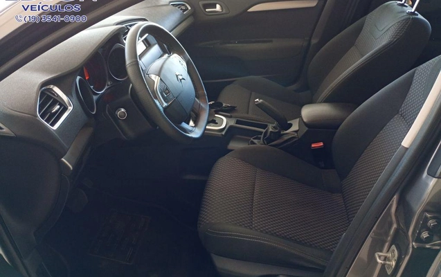imagem-https://www.socarrao.com.br/sc-vehicle-images-prod/2760880/1784572850069-1231815.jpg