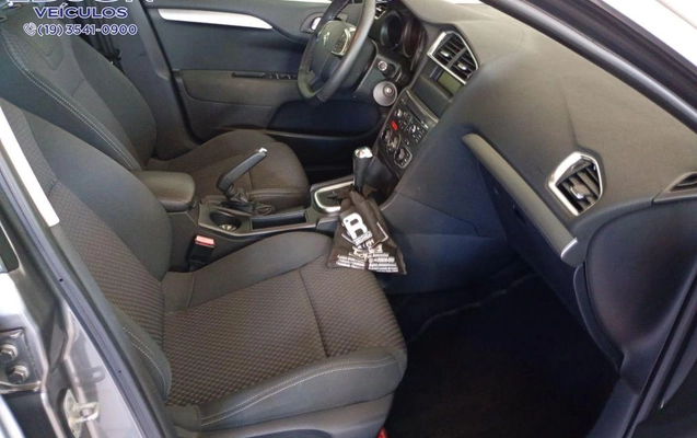 imagem-https://www.socarrao.com.br/sc-vehicle-images-prod/2760880/1784572850070-1231816.jpg