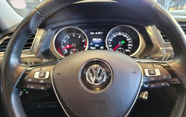 imagem-https://www.socarrao.com.br/sc-vehicle-images-prod/2761011/1789397209502-8295124_10_B_9ef3e7d504.jpeg