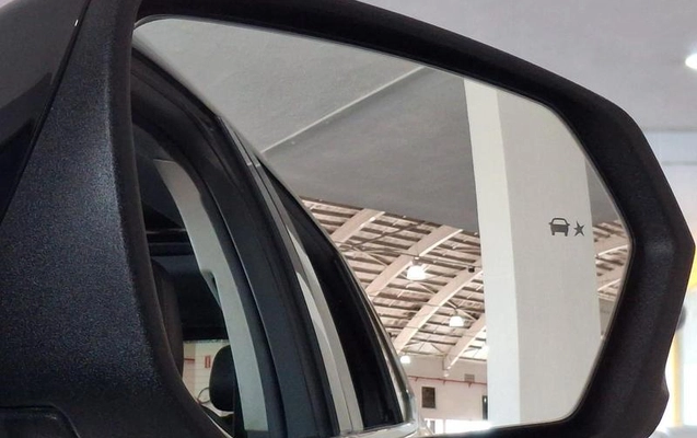 imagem-https://www.socarrao.com.br/sc-vehicle-images-prod/2761172/1789656684609-8296726_2_B_eac98dc5a7.jpeg