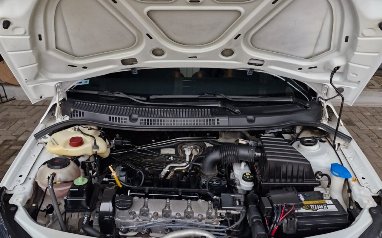 Volkswagen Saveiro 2019 Branco — foto 1 de 3