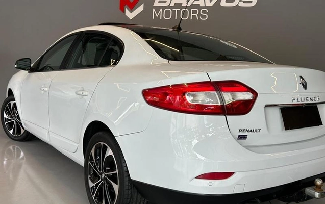 imagem-https://www.socarrao.com.br/sc-vehicle-images-prod/2761259/1784666483413-7748293_0_B_4c3ecbcce4.jpeg