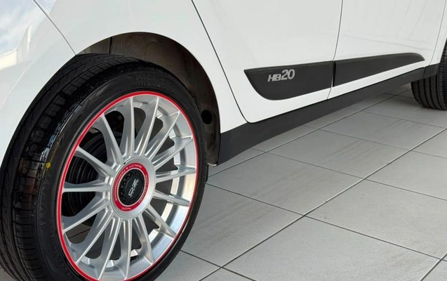 imagem-https://www.socarrao.com.br/sc-vehicle-images-prod/2761336/1789480869725-8297002_17_B_8d0df0d3d9.jpeg