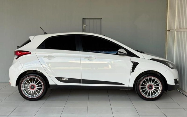 imagem-https://www.socarrao.com.br/sc-vehicle-images-prod/2761336/1789480869726-8297002_13_B_1d546391c3.jpeg