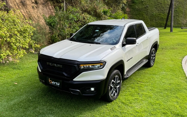 imagem-https://www.socarrao.com.br/sc-vehicle-images-prod/2761417/1784571904271-97ec0ca6-cde1-406a-89c3-8ffe6df5967c.jpg