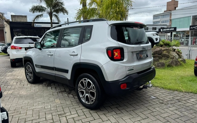 imagem-https://www.socarrao.com.br/sc-vehicle-images-prod/2761423/1784571908254-e8dff046-947d-4b69-a702-13d159cc22ee.jpg