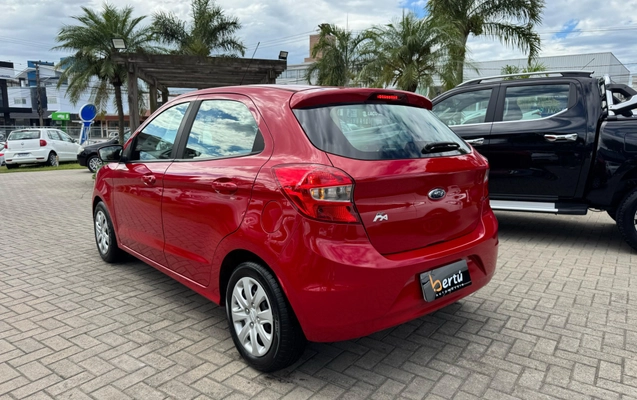 imagem-https://www.socarrao.com.br/sc-vehicle-images-prod/2761434/1784571915394-c83b6cf3-dba9-45fa-b30a-d818b3c4b08b.jpg