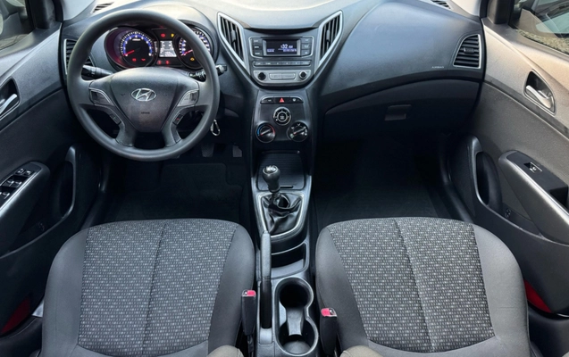 imagem-https://www.socarrao.com.br/sc-vehicle-images-prod/2761438/1784571918866-eadd64eb-b9eb-44c6-9cc7-66f4ec4b93e6.jpg