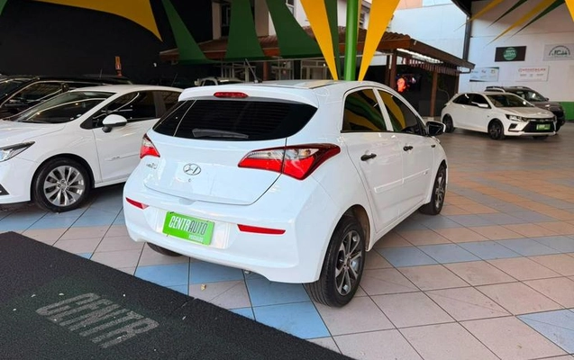 imagem-https://www.socarrao.com.br/sc-vehicle-images-prod/2761659/1789669912670-8295067_4_B_31f9c77d93.jpeg