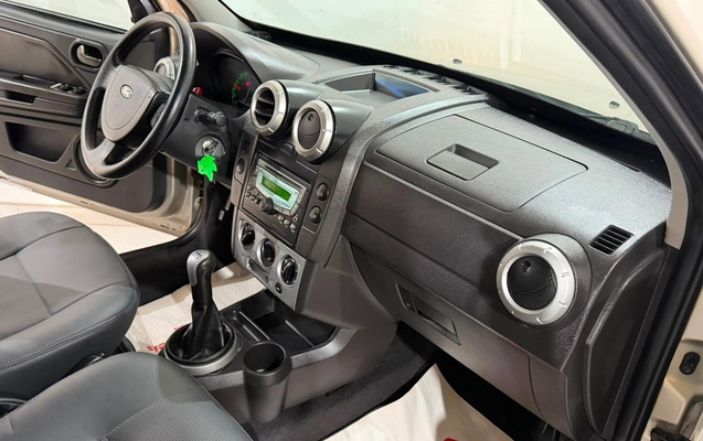 imagem-https://www.socarrao.com.br/sc-vehicle-images-prod/2761825/1789404207663-92df15d3b13a4cbcb4ee67d0ae4afe6e_1784573115688.jpg