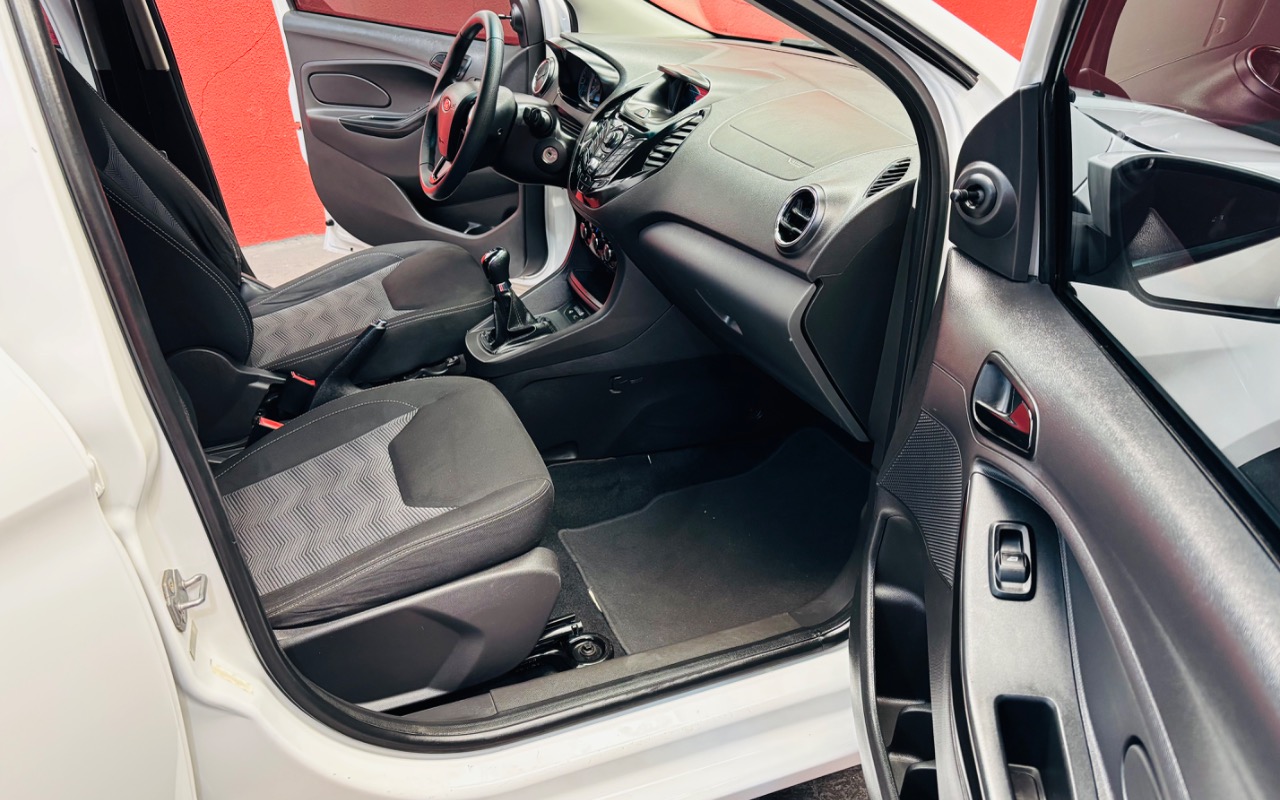 imagem-https://www.socarrao.com.br/sc-vehicle-images-prod/2762122/1784574071037-SU1HXzY5MTYuanBlZw.jpeg