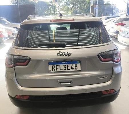 imagem-https://www.socarrao.com.br/sc-vehicle-images-prod/2762685/1784652039787-8246162_3_B_3e8ad34896.jpeg