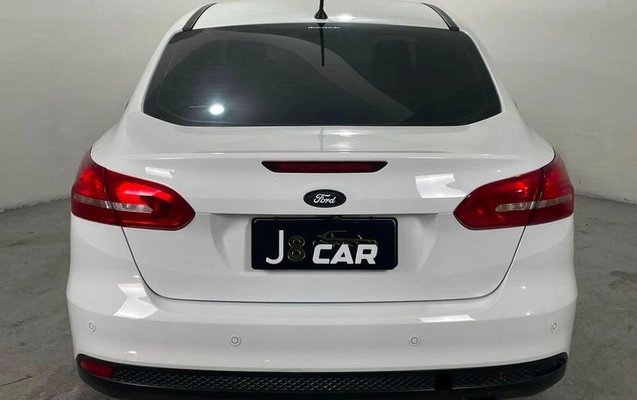 imagem-https://www.socarrao.com.br/sc-vehicle-images-prod/2762780/1789069462127-8265013_14_B_1ad486d7f3.jpeg