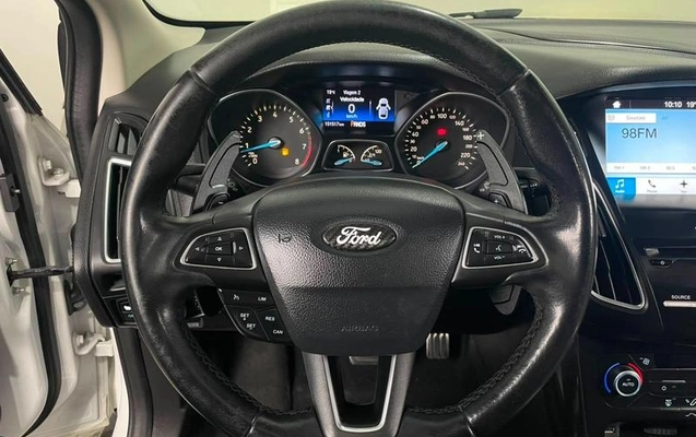 imagem-https://www.socarrao.com.br/sc-vehicle-images-prod/2762780/1789069462158-8265013_22_B_d7d919ffb7.jpeg